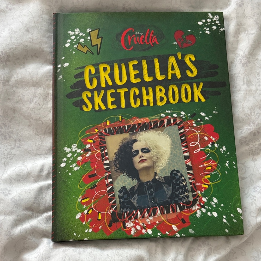 New Disney Cruella Cruella’s Sketchbook